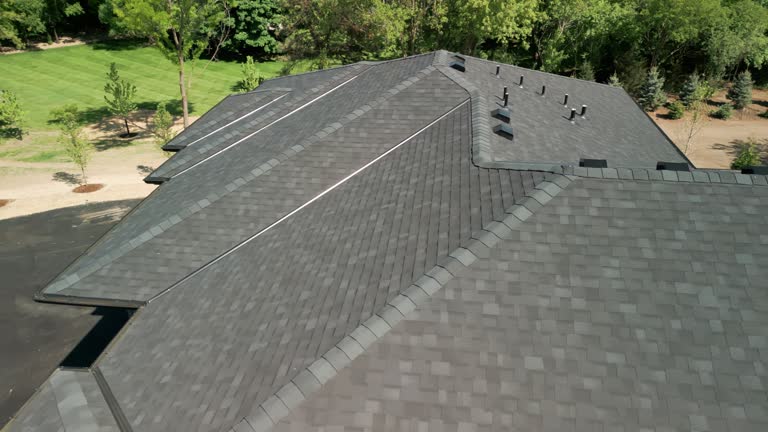 Fast & Reliable Emergency Roof Repairs in Armada, MI